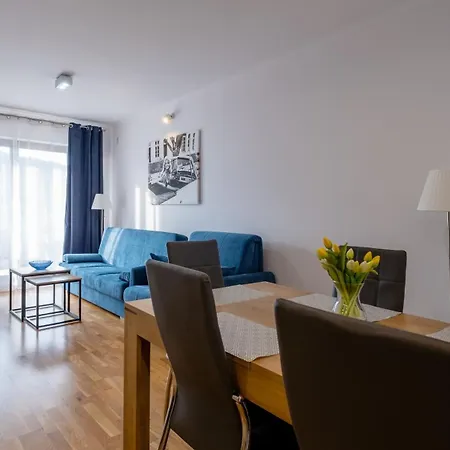 Teczowe Wzgorze, Sun & Snow Висла