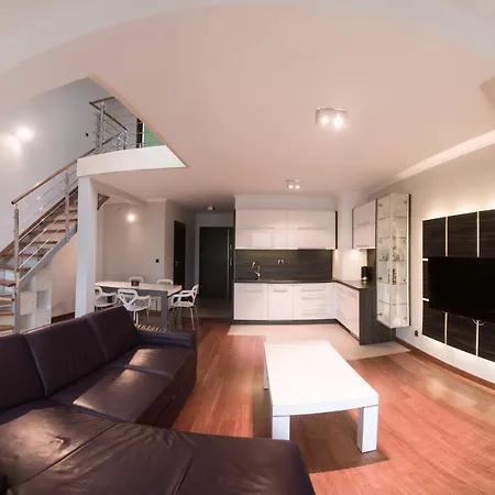 Sun&snow Tęczowe Wzgórze *