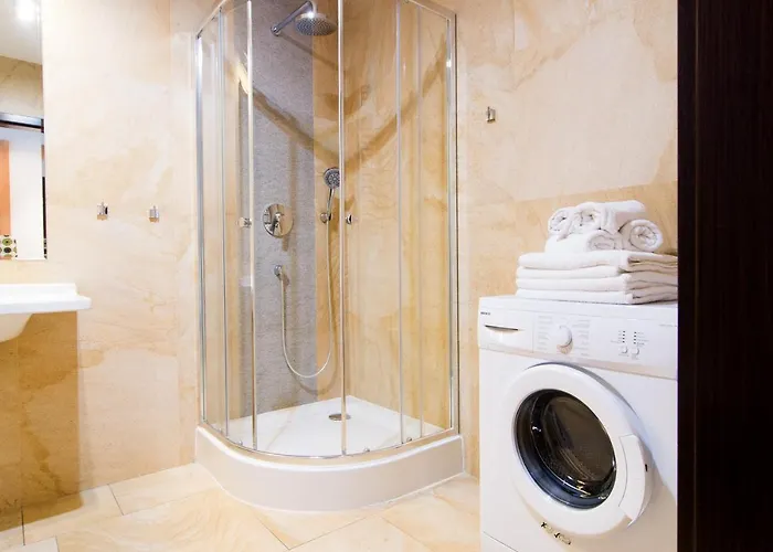 Teczowe Wzgorze, Sun & Snow