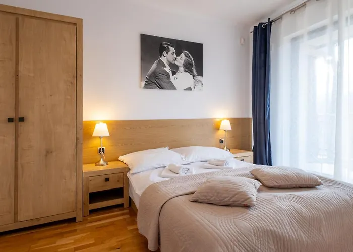 Teczowe Wzgorze, Sun & Snow