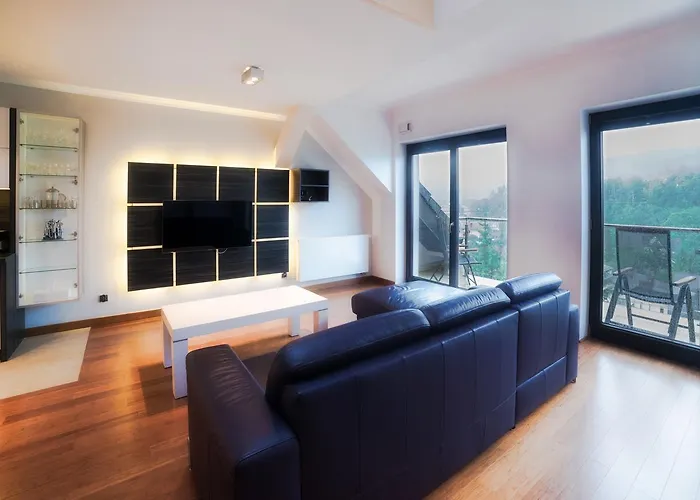 Teczowe Wzgorze, Sun & Snow